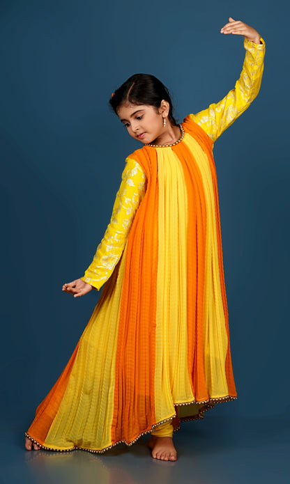 Elegant Crushed Georgette Anarkali with Pearled Hem